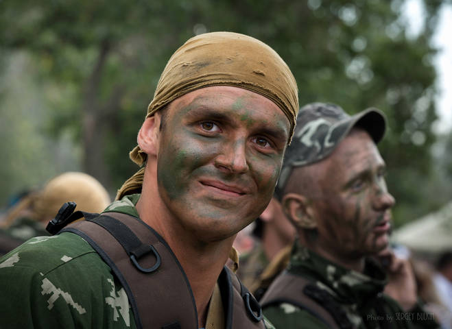 Никто, кроме нас! Всех наших с праздником!