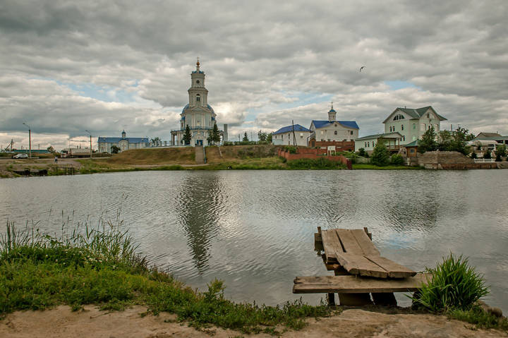 Храм у дороги...