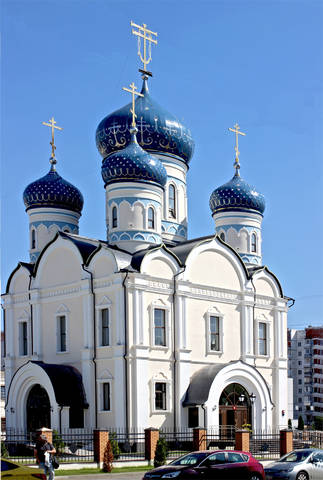 Храм Св. воина Ушакова.