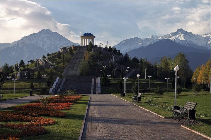 Утром в парке.