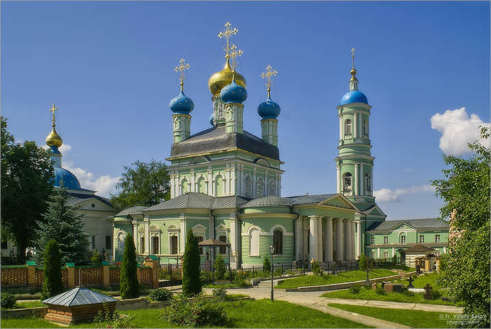Ясный день в Оптиной