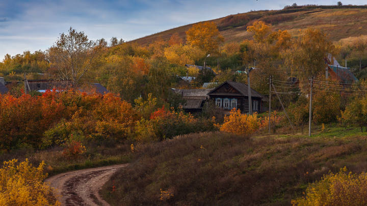 В деревеньке осень... 