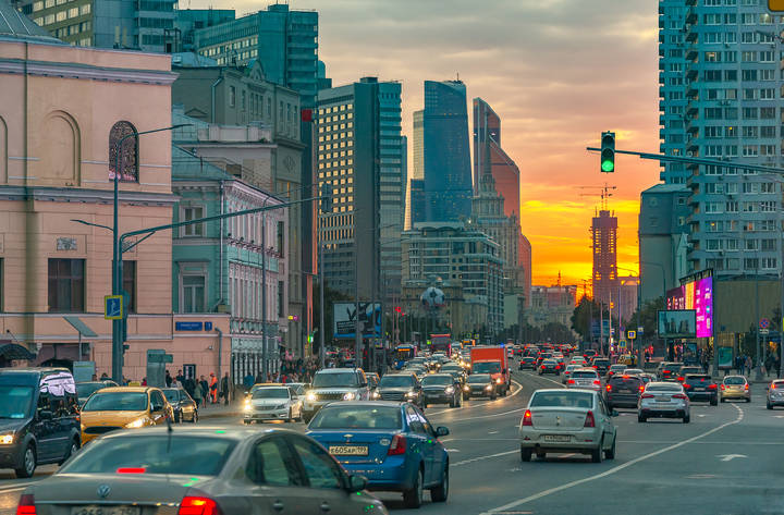 Прогулки по Москве. Новый Арбат.