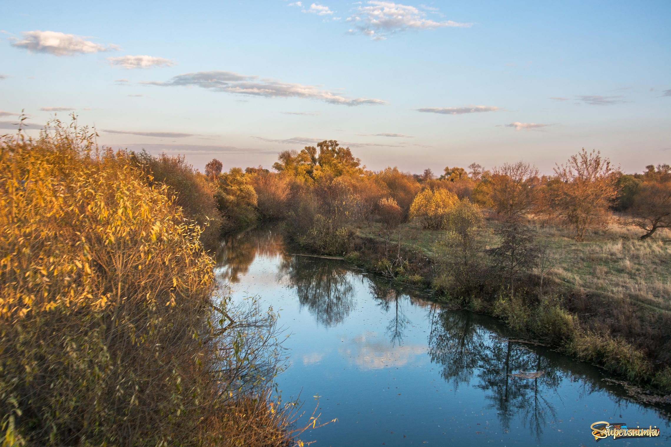Река Ломовка. Осенние берега.