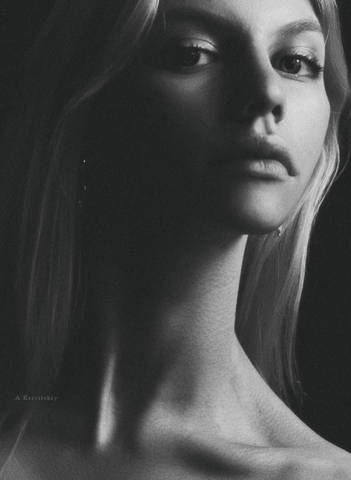 Portrait of a photo actress in the studio of A. Krviitsky’s photo theater. (Снимаю TFP)