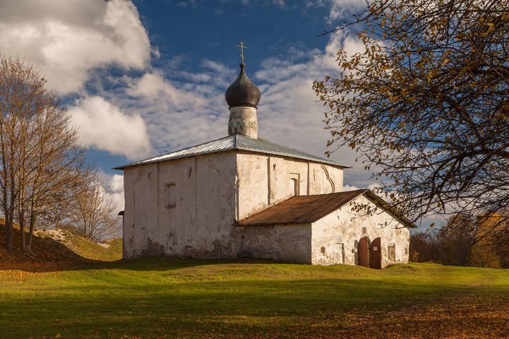 Храм Козьмы и Домиана с Гремячей горы