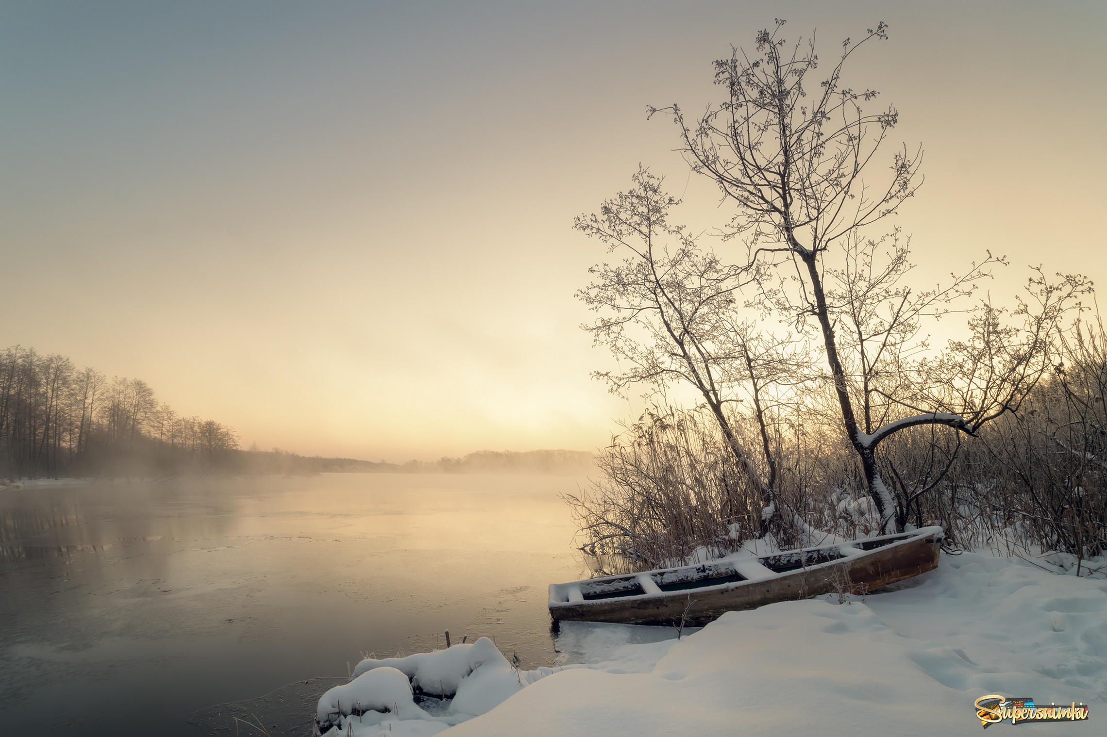 Одинокий парусник или зимний сон на  Шатурских озёрах
