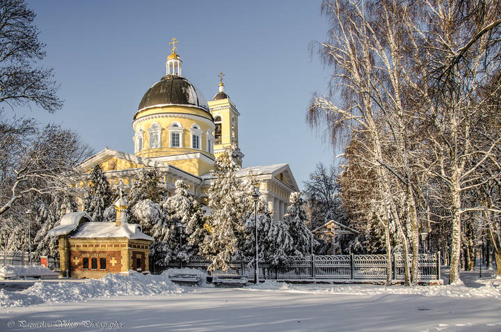 Храм