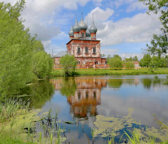 сельский полдень