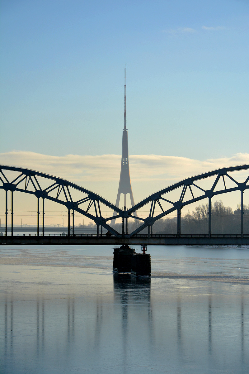 Мосты и башни