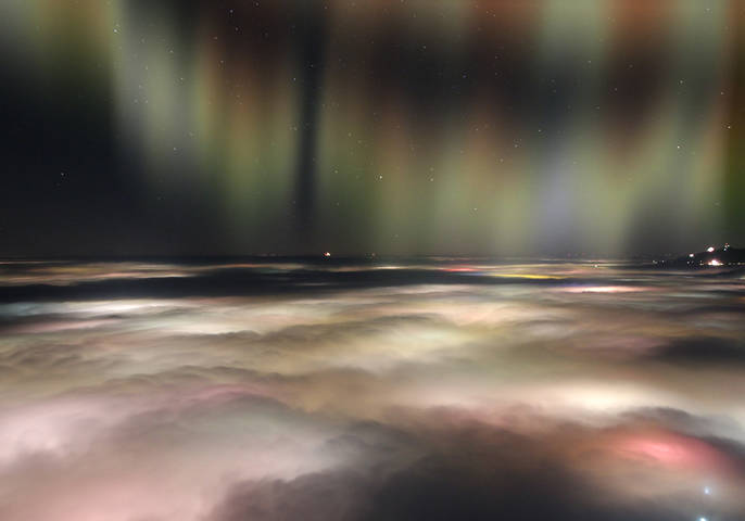подсвеченные облака