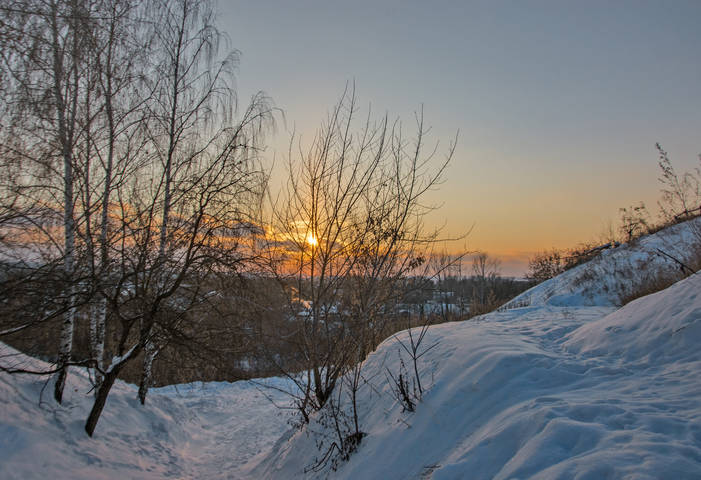 Тропинками морозного вечера.