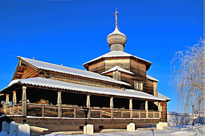 Свия́жский Иоа́нно-Предте́ченский монасты́рь.