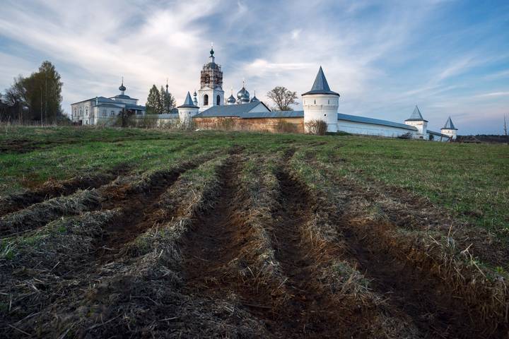 Мать Сыра Земля