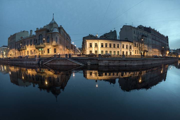 Город на острове
