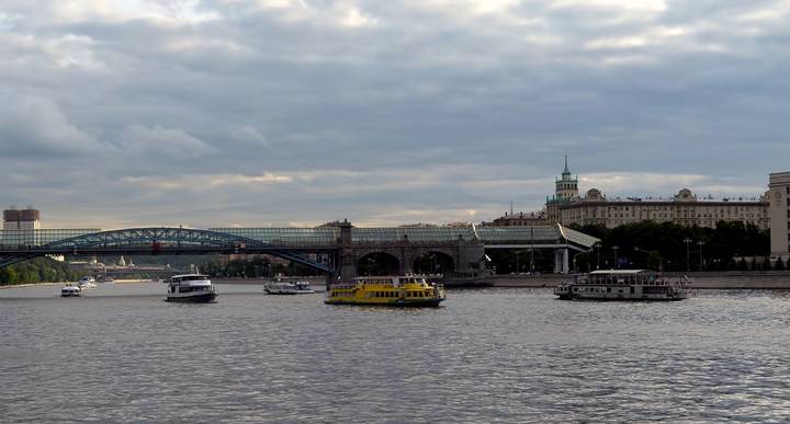 Серия "Москва - река"