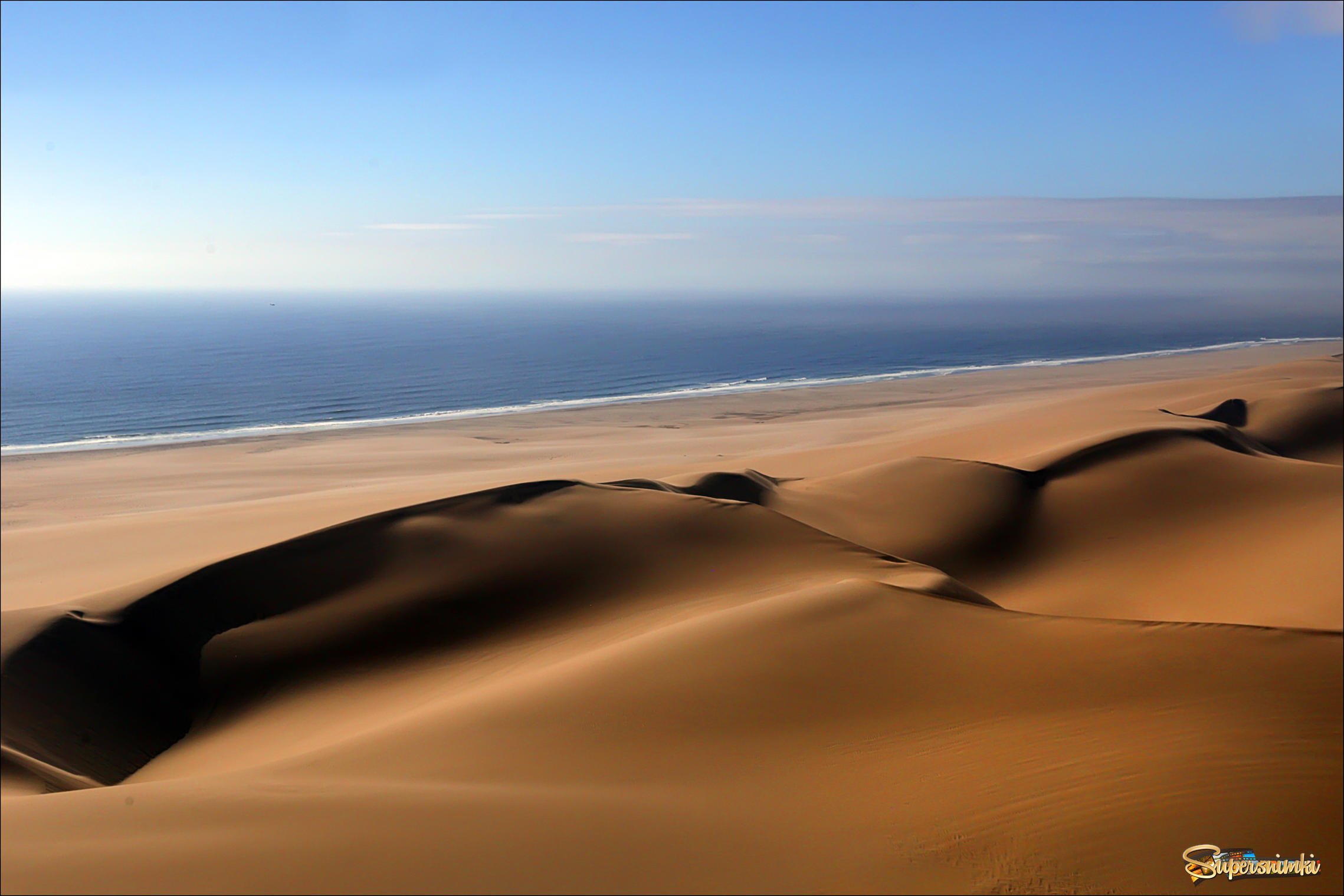 Пустыня Намиб простирается до самого океана