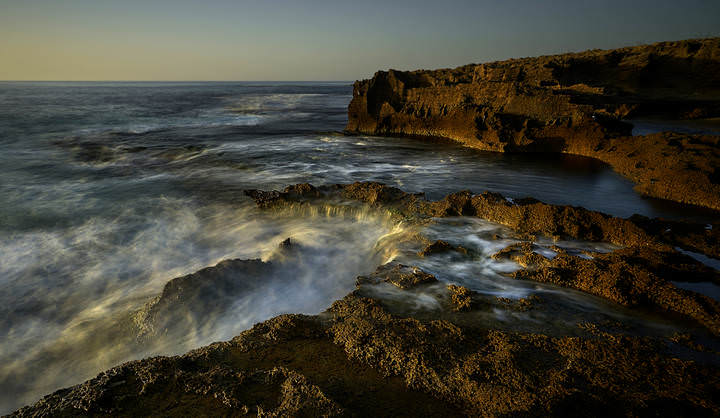 Про вечерние прогулки у берега моря... 