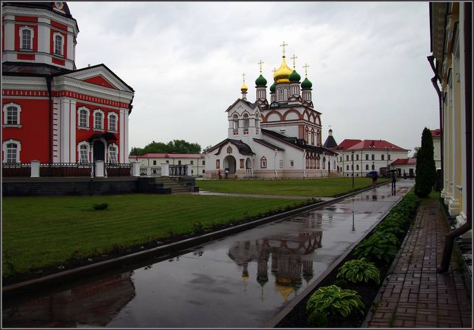 И в небе и на земле
