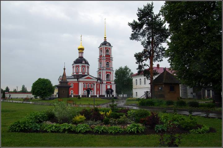 Клумба
