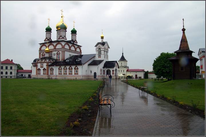 Дорога к храму