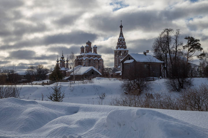 Солигалич. Воскресенский монастырь.