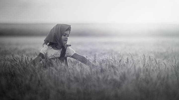 Полюшка