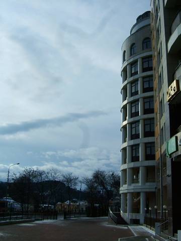Утро  городское, туманное такое...