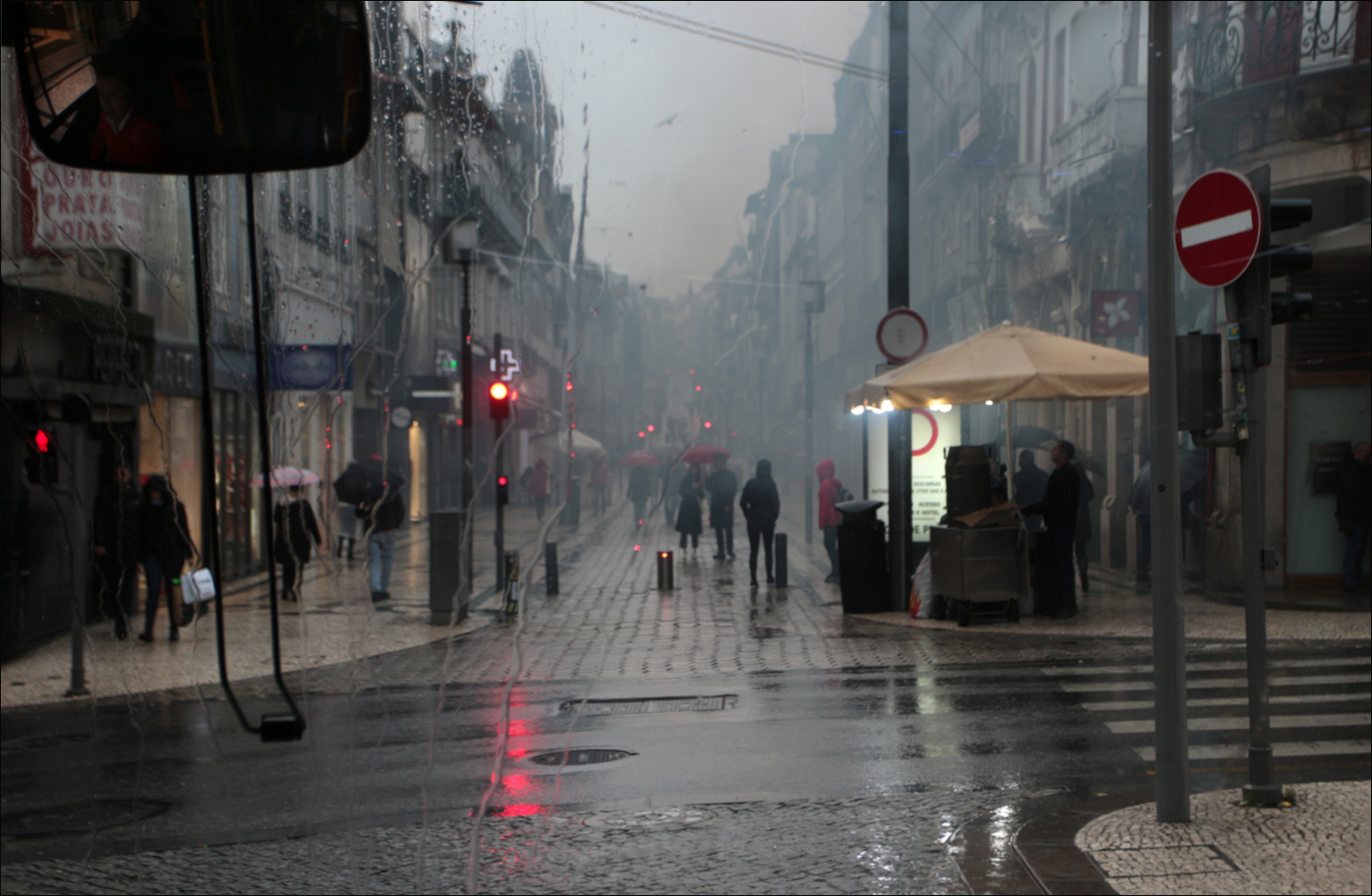 дождь  в  Порту