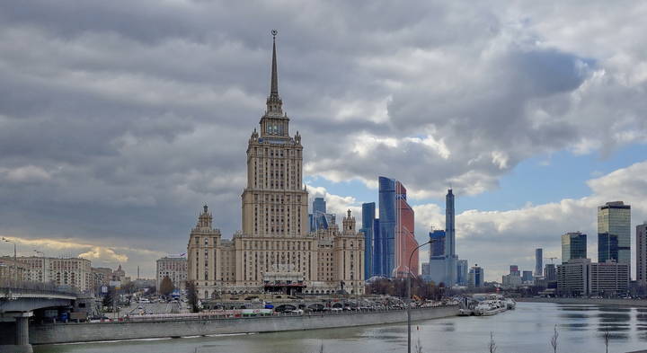 Московская высотка