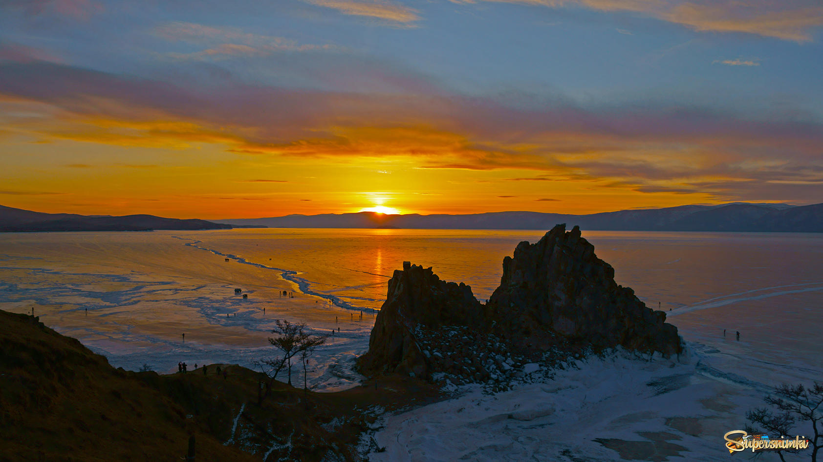 Закат на Малом море. Байкал