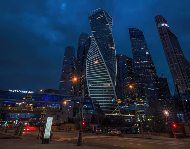 Москва-Сити вблизи