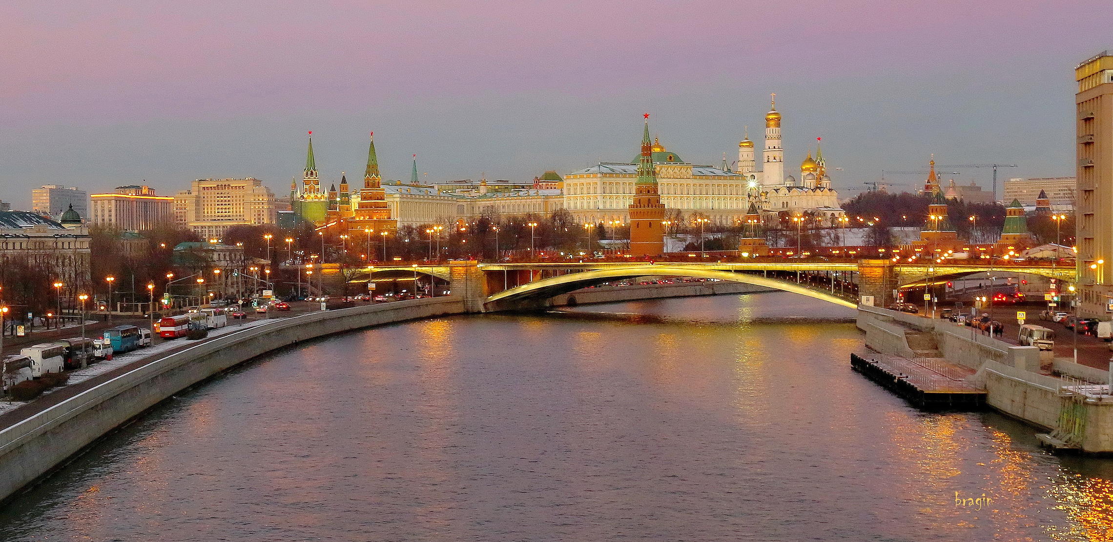 вечер с видом на Кремль