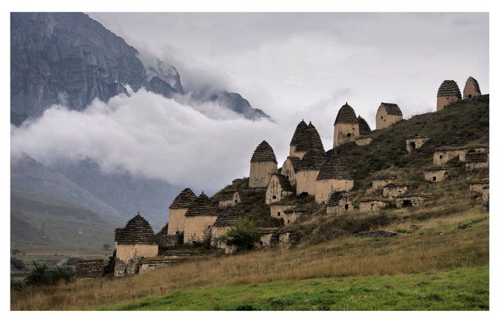 Осетия. Даргавс, город мертвых.