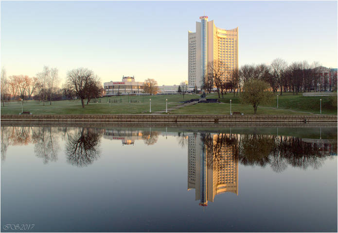 весеннее утро в городе