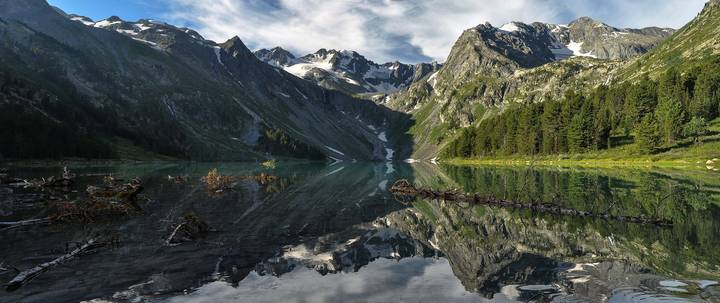 С первыми лучами.