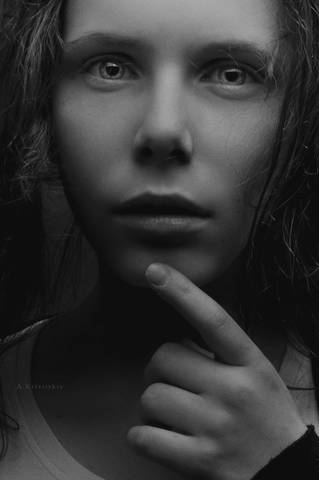 Expressive portrait. Statement by A. Krivitsky.