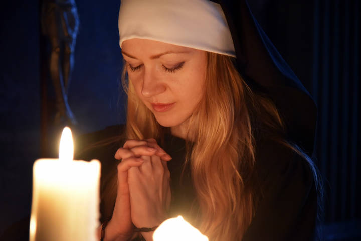 Nun