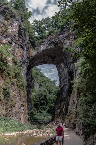Natural Bridge.  Природный мост