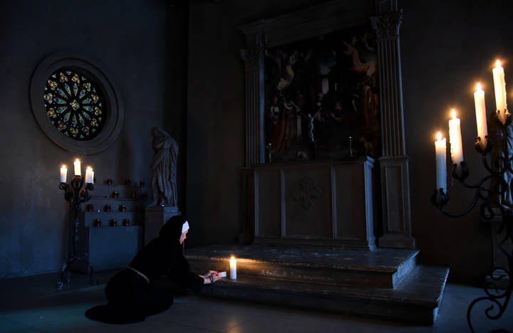 Nun