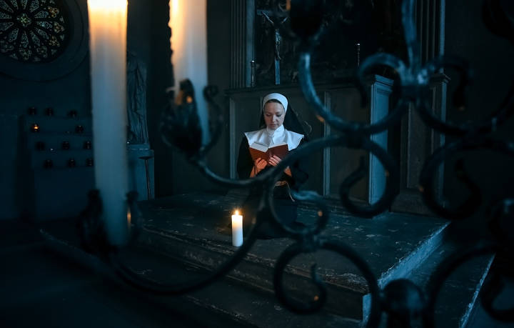 Nun