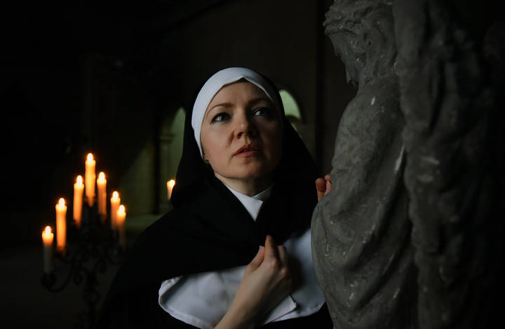 Nun