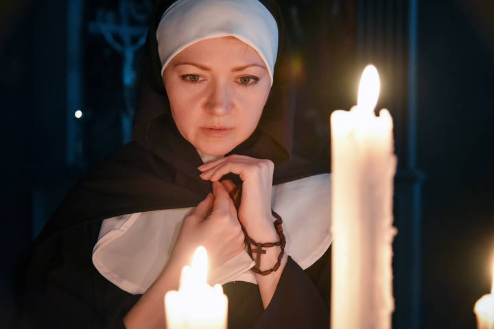 Nun