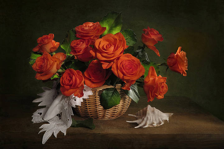 Коралловые розы