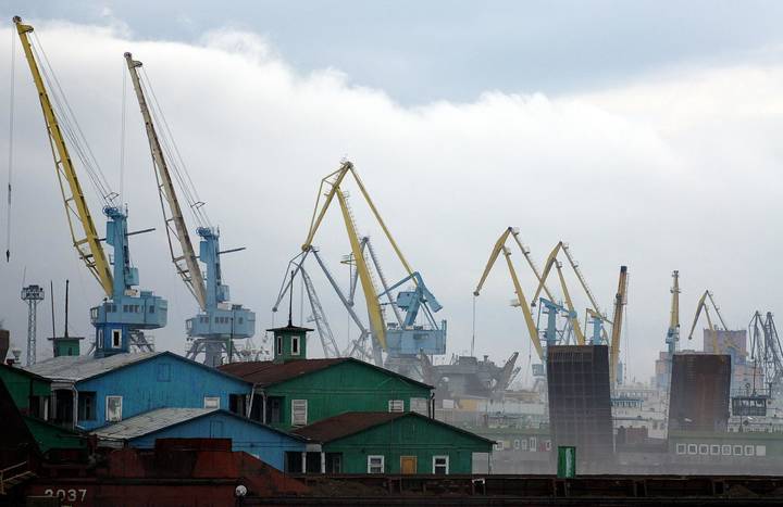 город