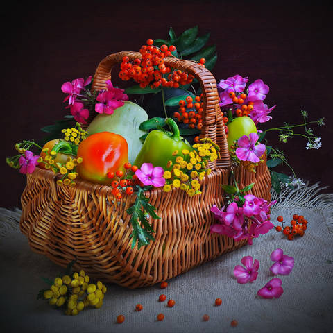 Июльская корзиночка