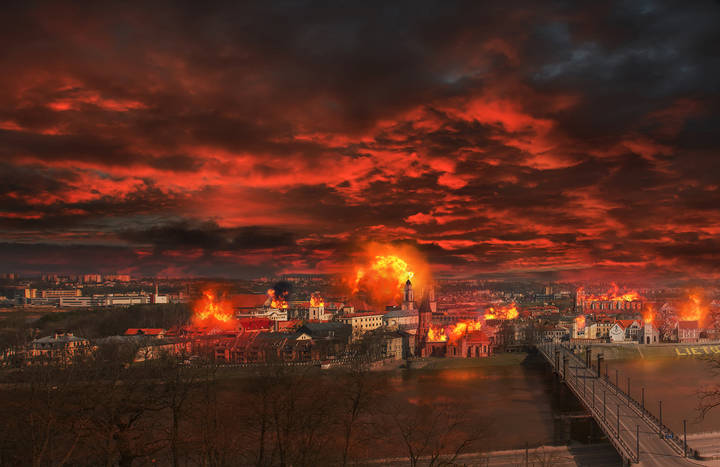 Горящий город