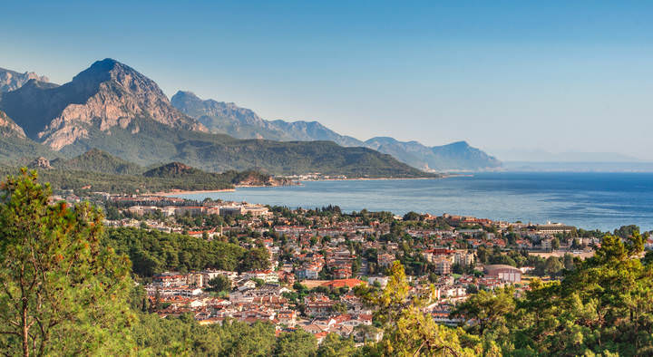 Панорама города Кемер.