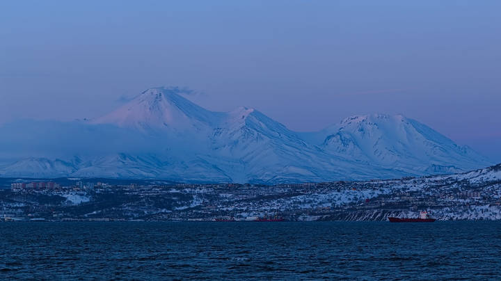 дымящий Авача