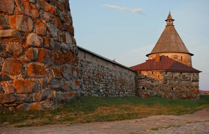 Эти камни хранят историю...